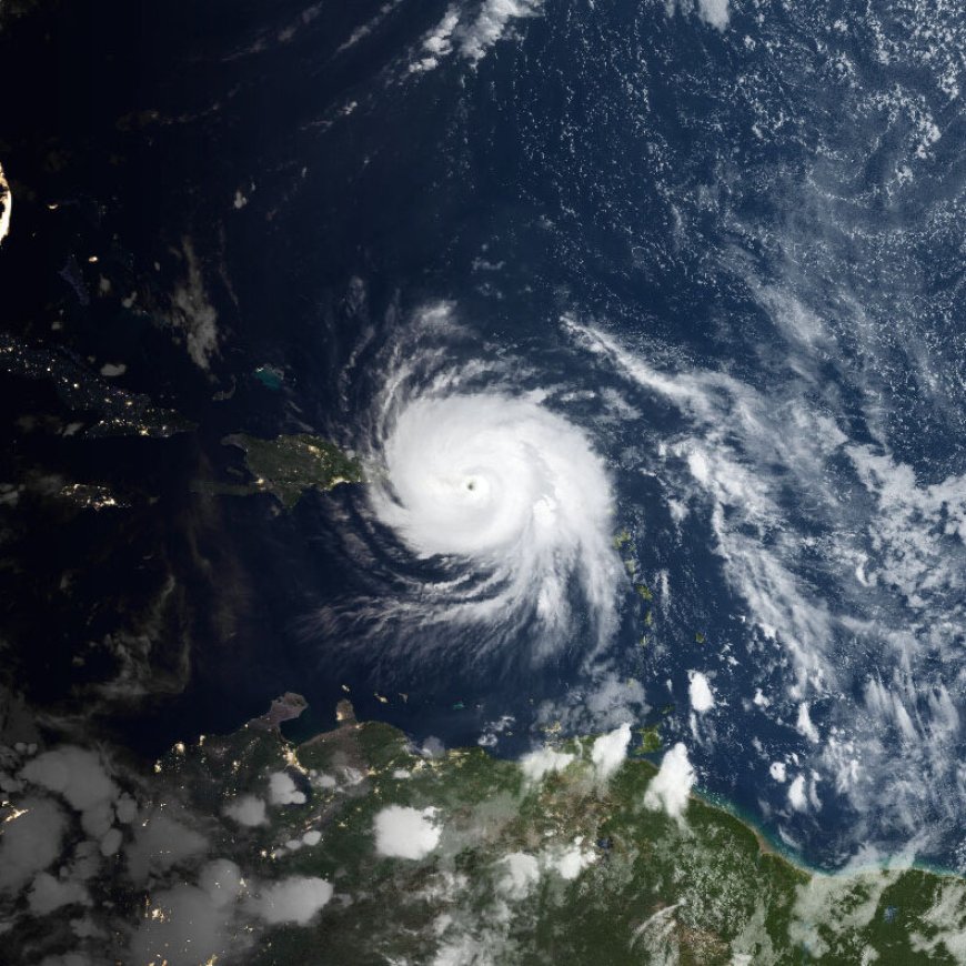 Google DeepMind and National Hurricane Center Join on New A.I. Model