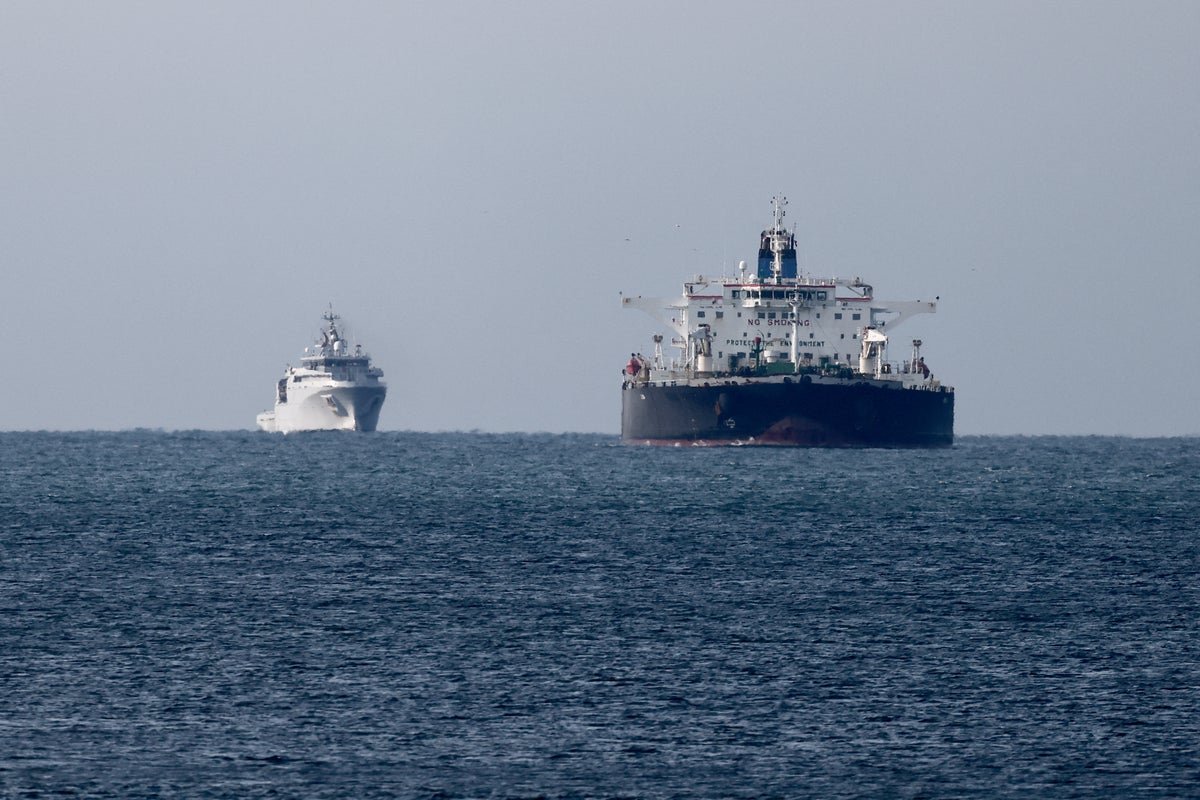 Wagner Mercenaries Guard Russia's Shadow Fleet in English Channel