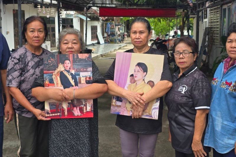 Residents of Nakhon Ratchasima mourn Princess Bajrakitiyabha