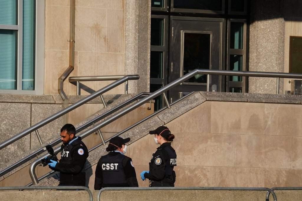 Toronto Officer Killed in U.S. Consulate Shooting Raid