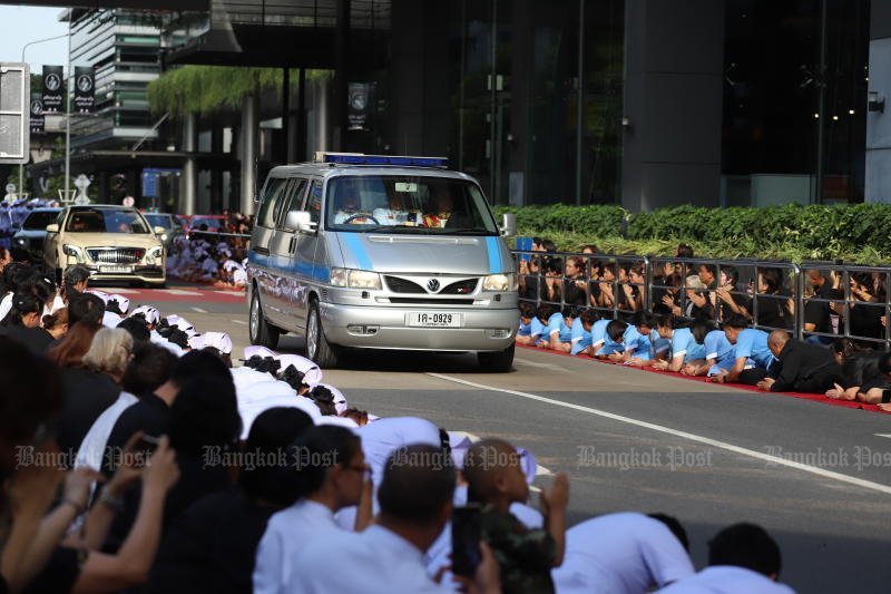 100 Ordained for Princess Bajrakitiyabha as Thailand Mourns