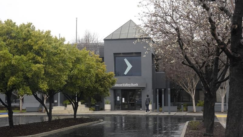 SVB Collapse Exposes the Banking Divide: Entrepreneurs of Color Pay the Price