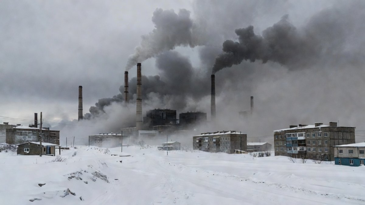 Russia's Pollution Crisis Deepens as 83.6 Million Citizens Exposed to Hazardous Chemicals, Rospotrebnadzor Data Shows