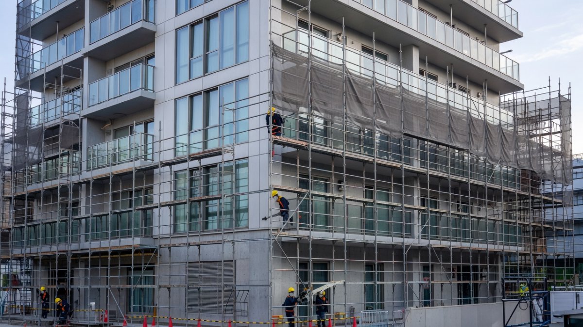 Japan FTC Fines 30 Firms Over Condo Renovation Bid-Rigging