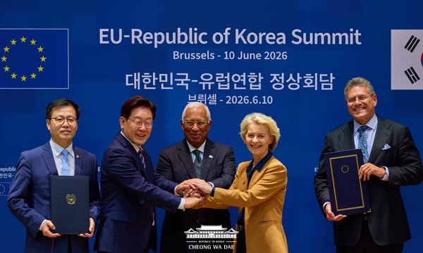 Lee Jae-myung Caps First European Tour with G7 Appearance