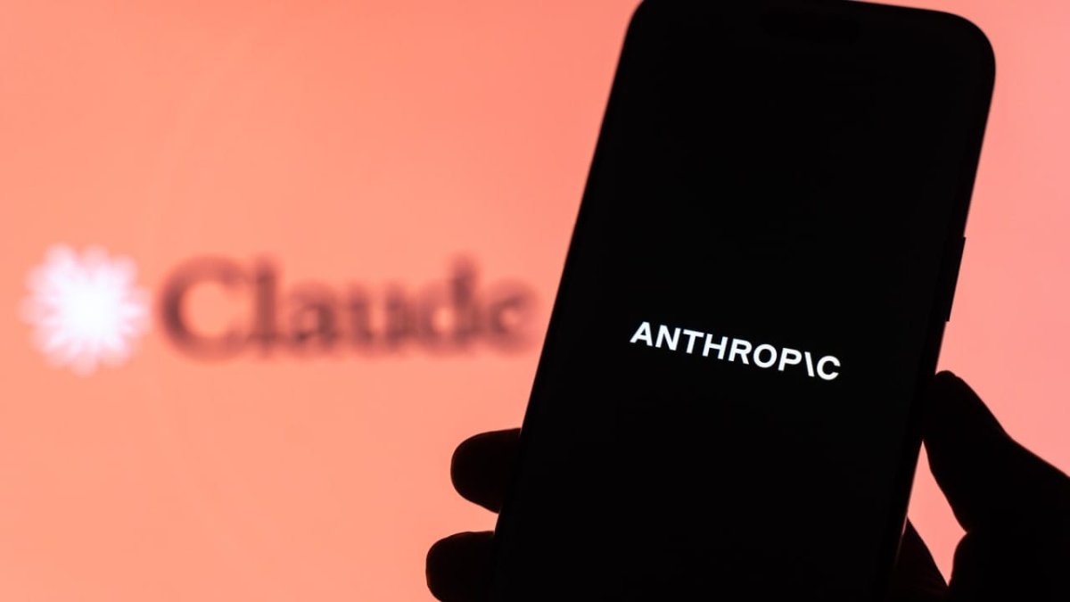 US Orders Anthropic to Disable Advanced AI Models — Implications for Israel's Tech Sector