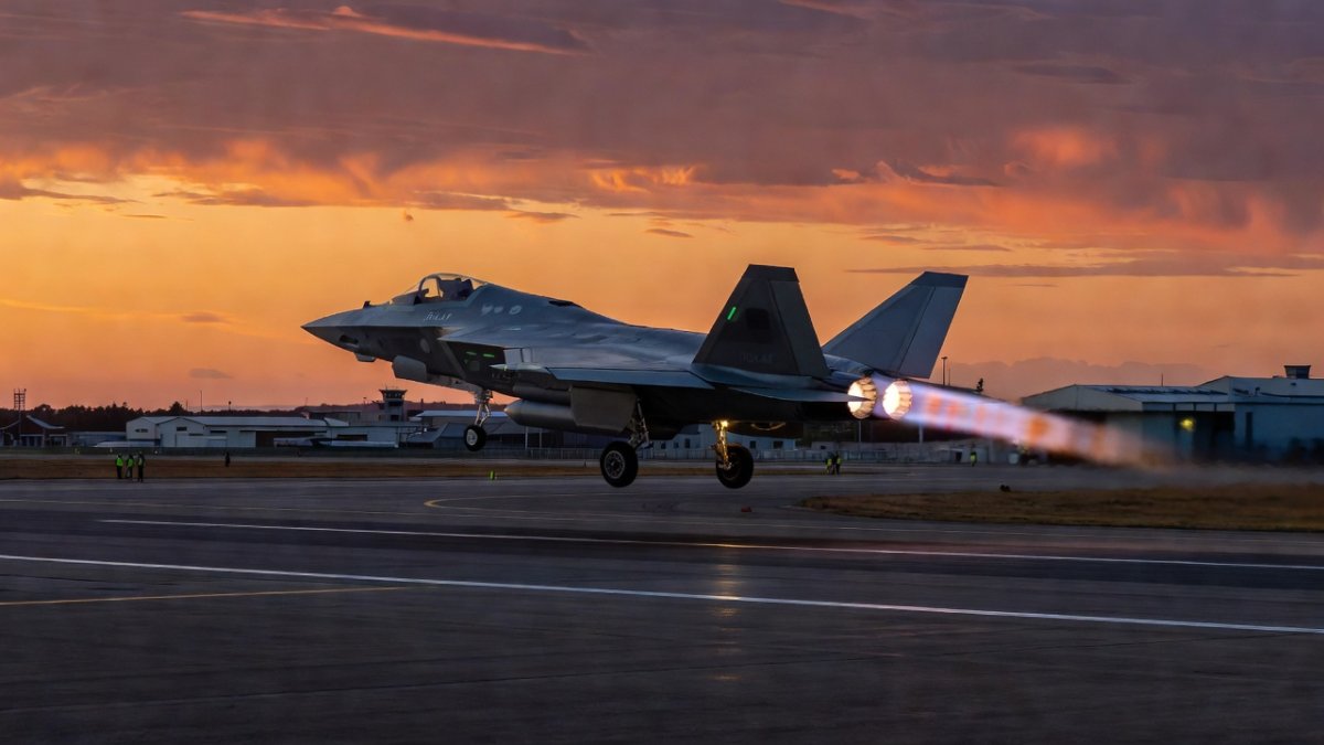 South Korean Air Force fighter jet on runway alert