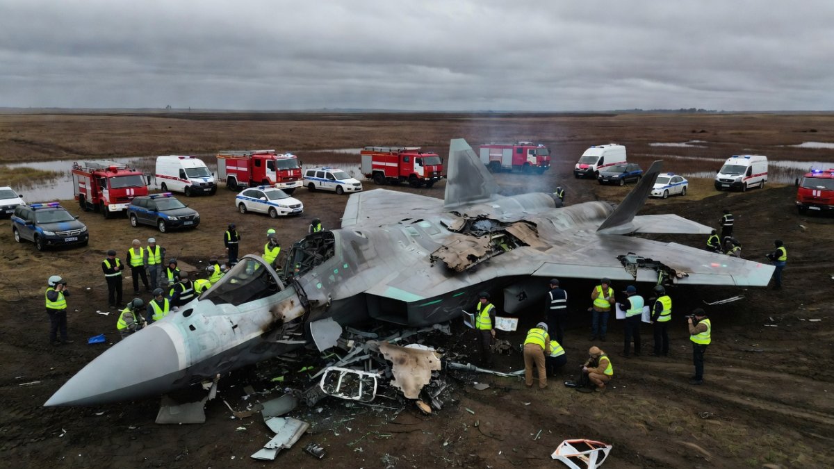 Su-57 Crash That Exposed Russia's Aerospace Weakness