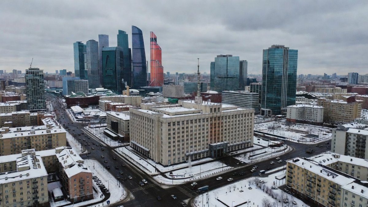 Russia's Wartime Debt Boom Raises Specter of Banking Crisis
