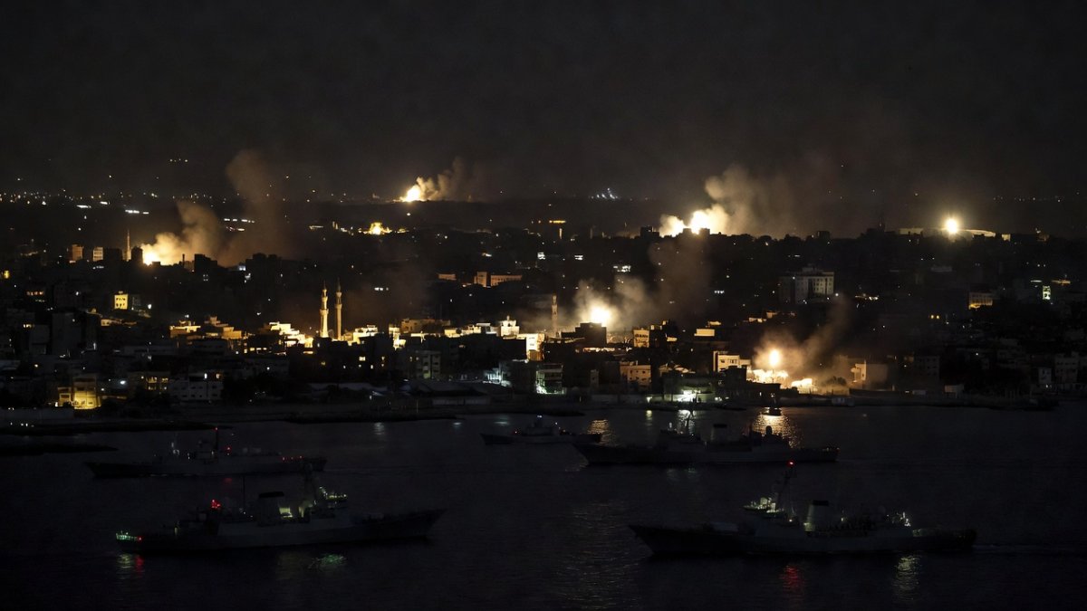 US and Iran Exchange Fifth Day of Strikes as War Escalates