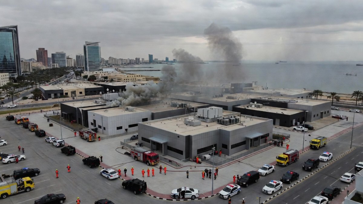 Iran's IRGC Strikes Amazon Data Hub in Bahrain -- Escalation in US-Iran War