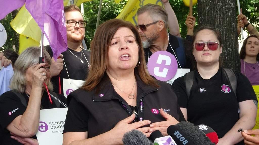 B.C. Nurses Escalate Job Action with Picket Line at Vancouver General Hospital