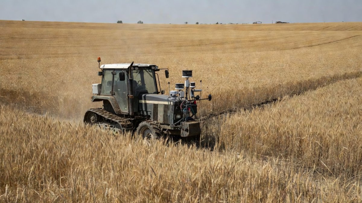 Remote-controlled Japanese tractor adapted for demining operations in Ukraine