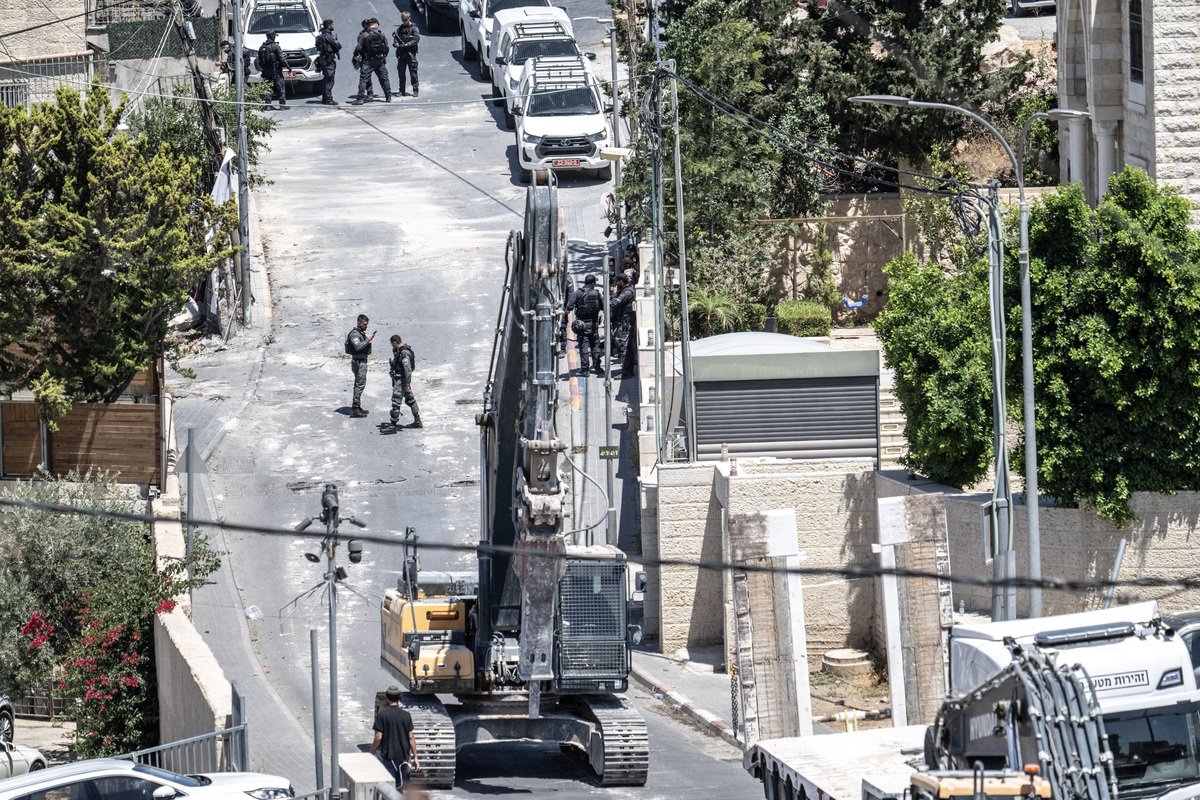 Israel's Military Order Seizes 5.2 Dunams of Palestinian Land in Occupied East Jerusalem