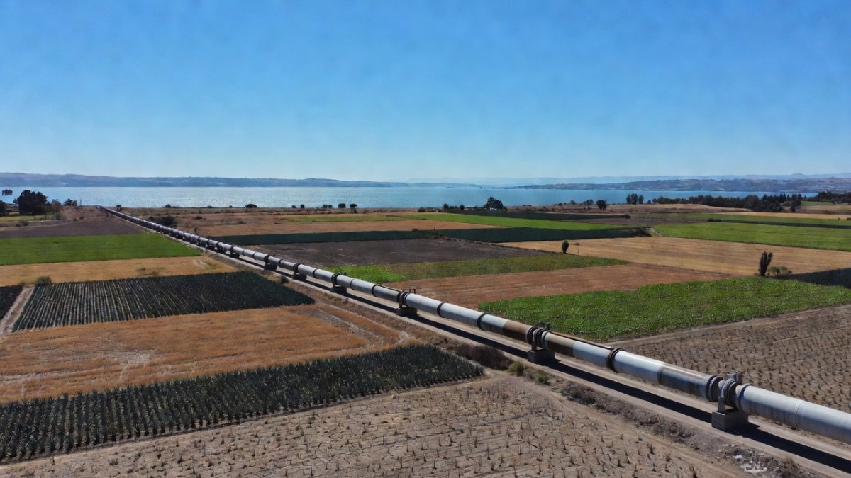 View of the Chapala-Guadalajara aqueduct infrastructure near Lake Chapala