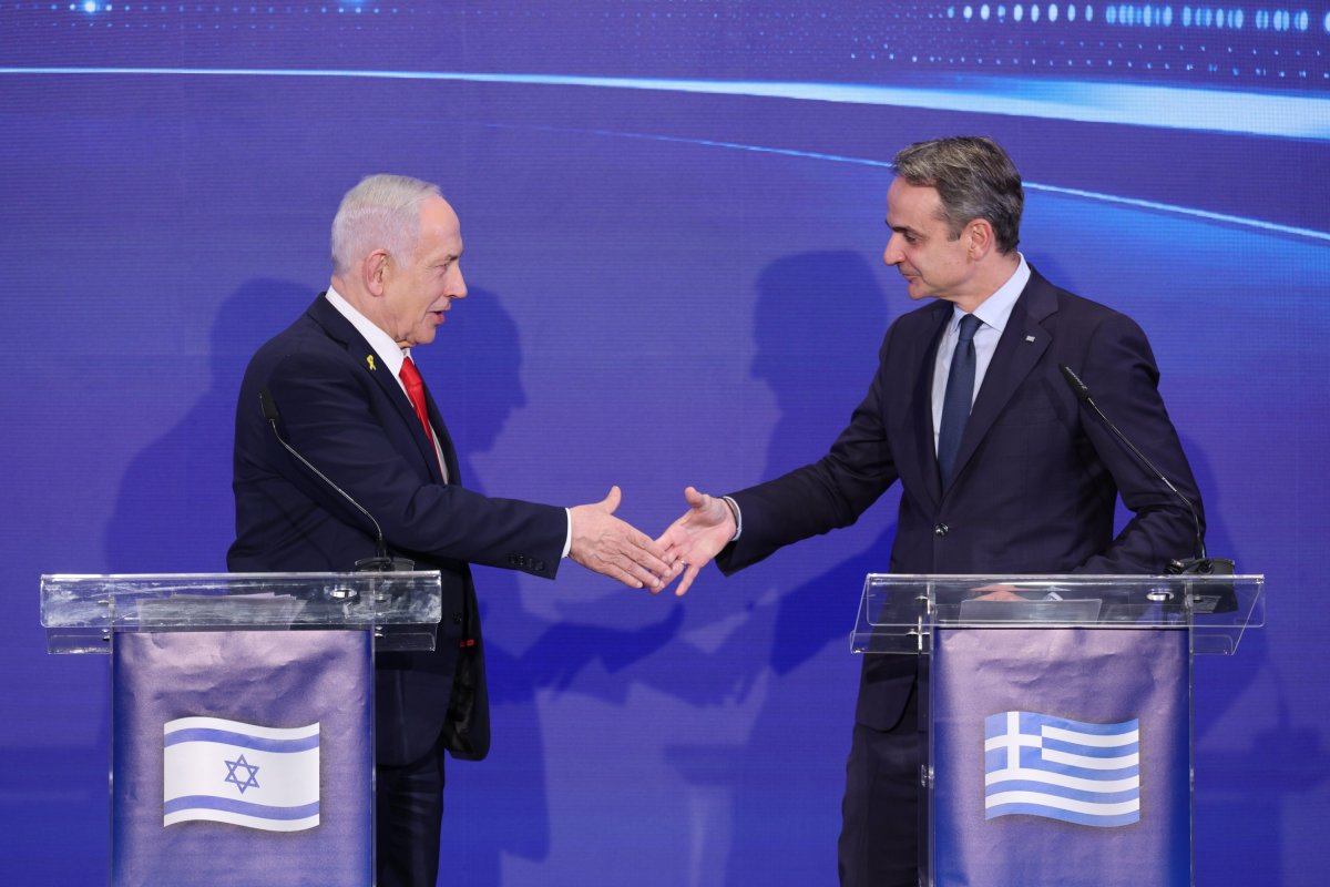 Greece-Israel Defense Ties Deepen as Türkiye Eyes F-35