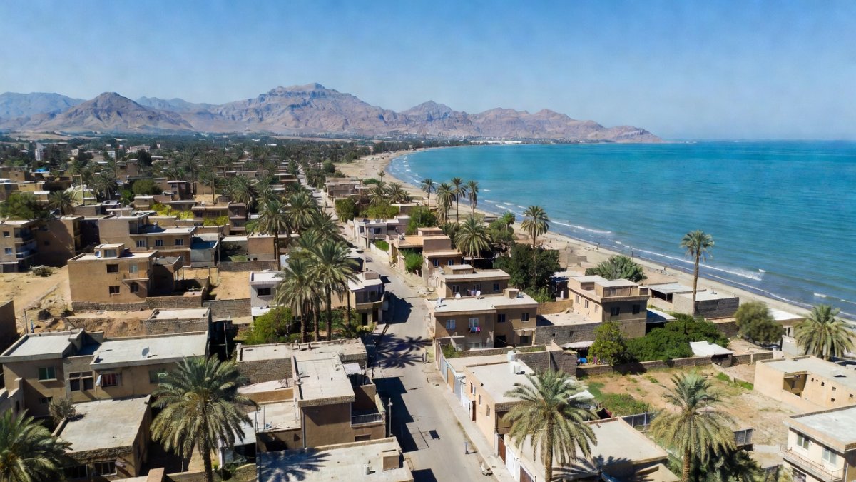 Minab, a small city in Hormozgan province, southern Iran, with mountains in the background