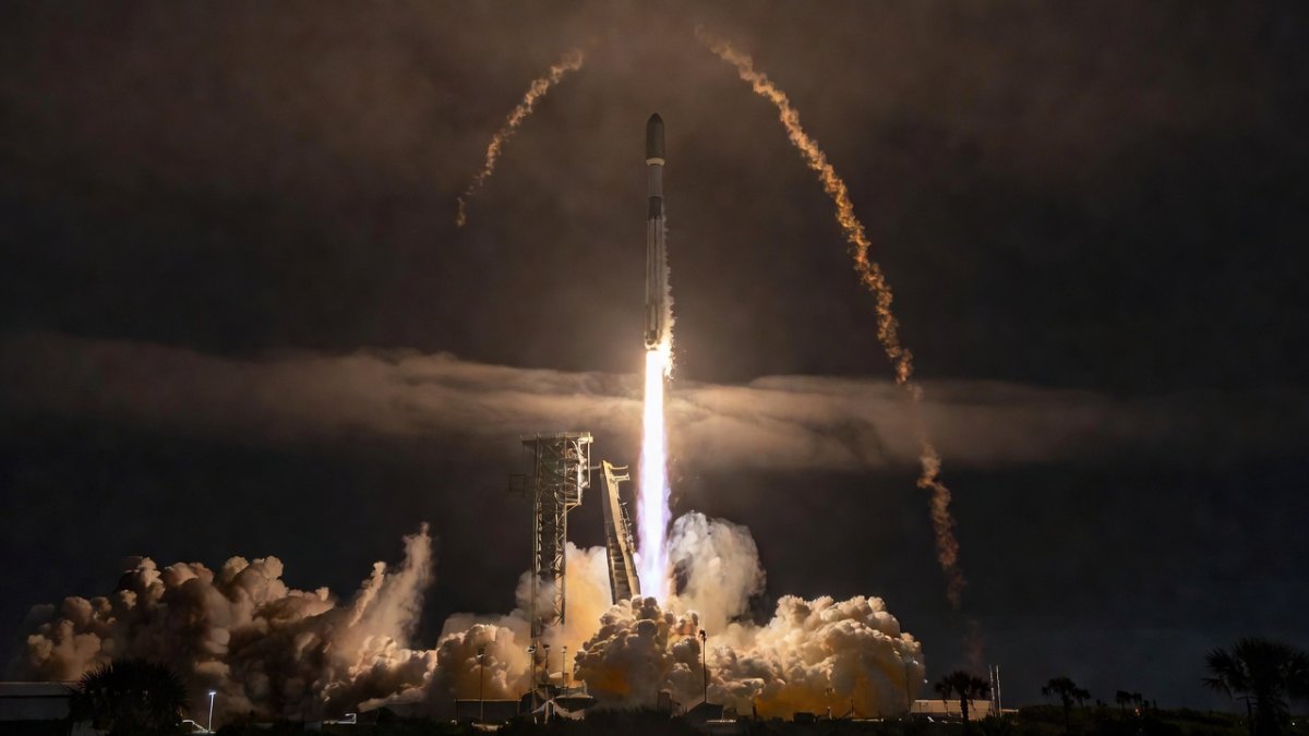 End of an Era: ULA's Final Atlas V 551 Launch Carries 29 Amazon Leo Satellites Into Orbit