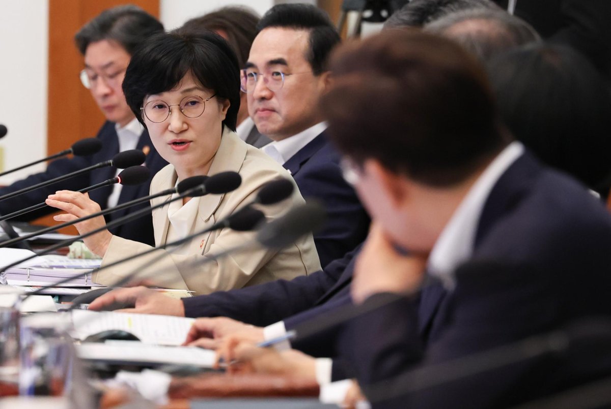 South Korea to Lower Juvenile Criminal Age to 13 for...