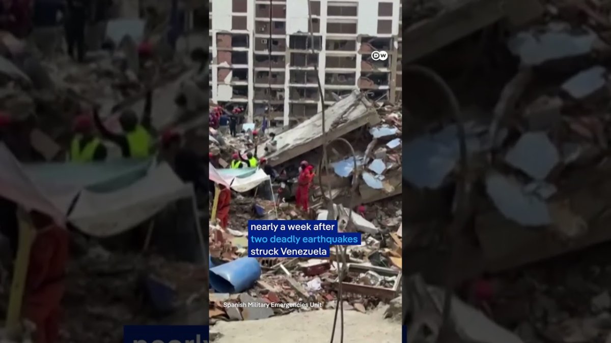 Venezuela earthquake rescue scene