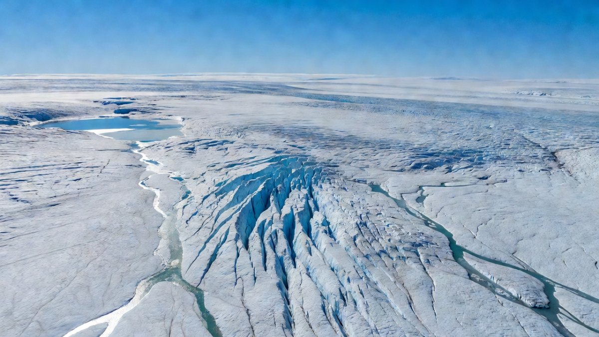 Global Warning: Greenland Ice Melt Threatens Latin America's Coasts