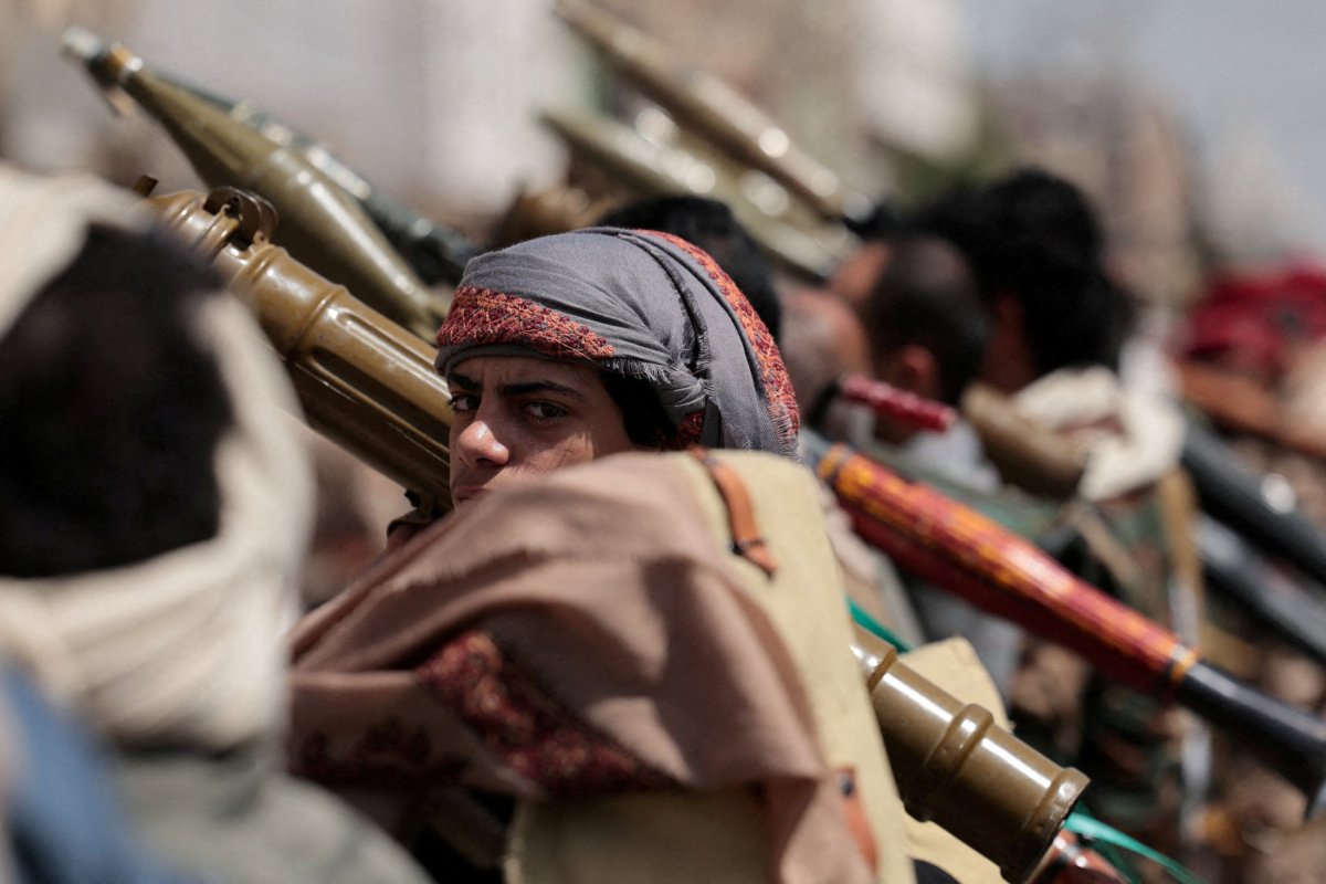 Houthis Weaponize Red Sea Trade Routes in US-Iran Conflict