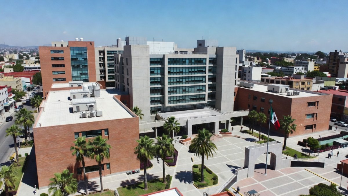 Sheinbaum's $10B Hospital Push Delivers 1,474 New Beds