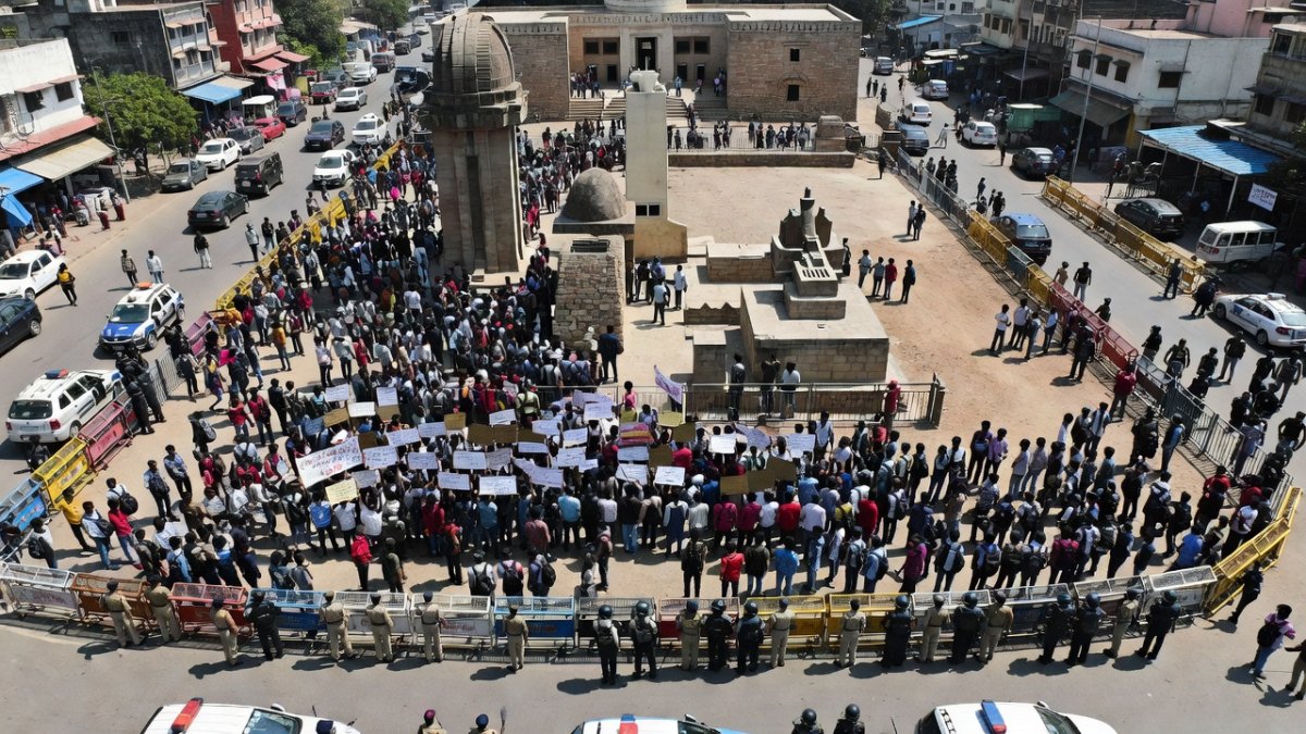 NEET Crisis: Tamil Nadu Protests Shake Medical Admissions