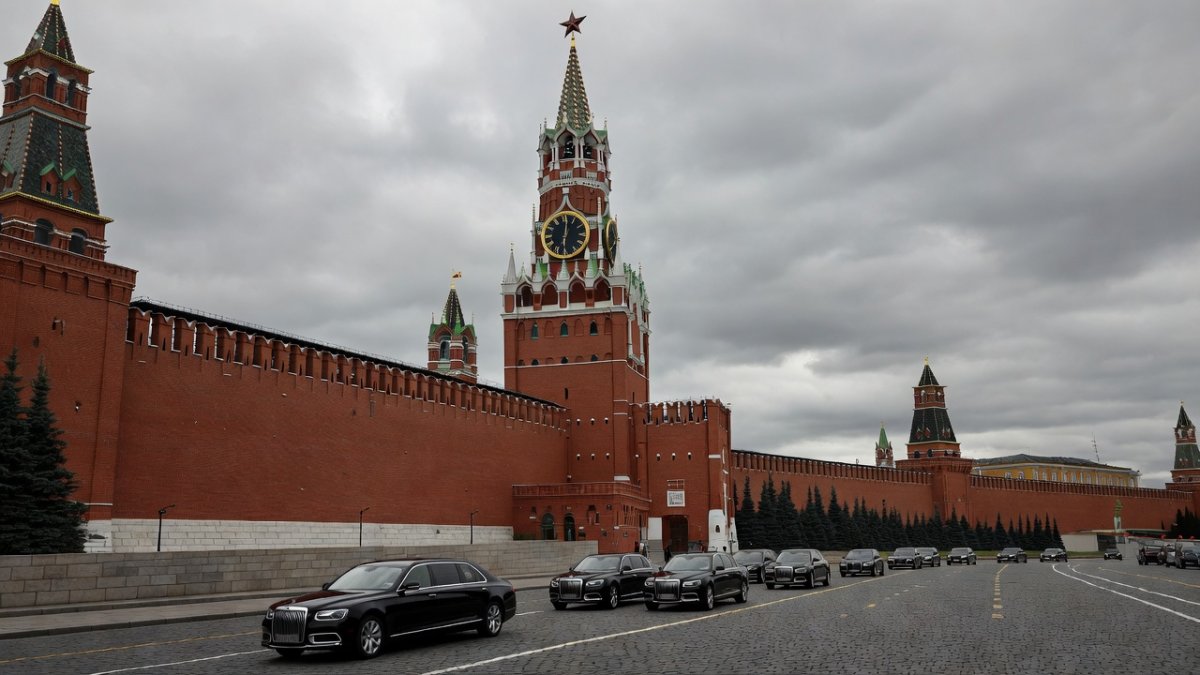 Is Putin on the Back Foot? Ukraine War Enters Critical Phase as Fuel Crisis Grips Russia