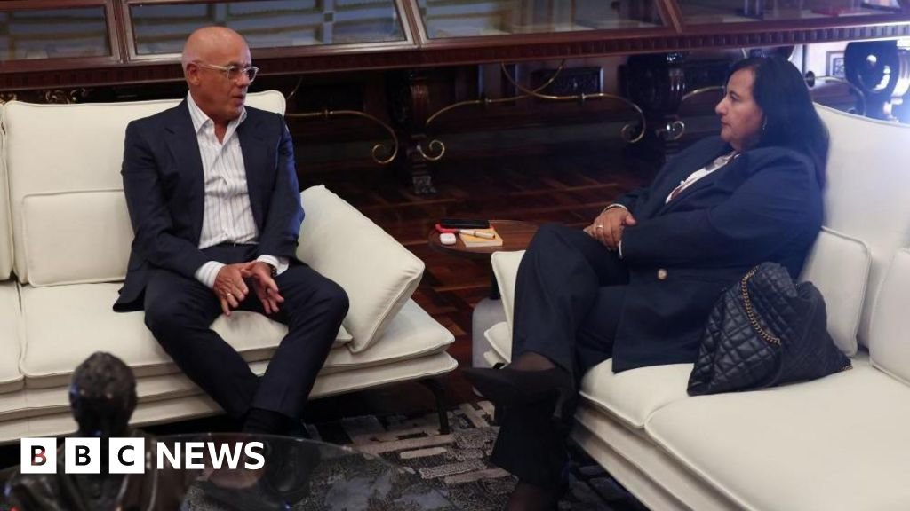 Venezuela Launches Talks for Democratic Roadmap After Quakes and Regime Change
