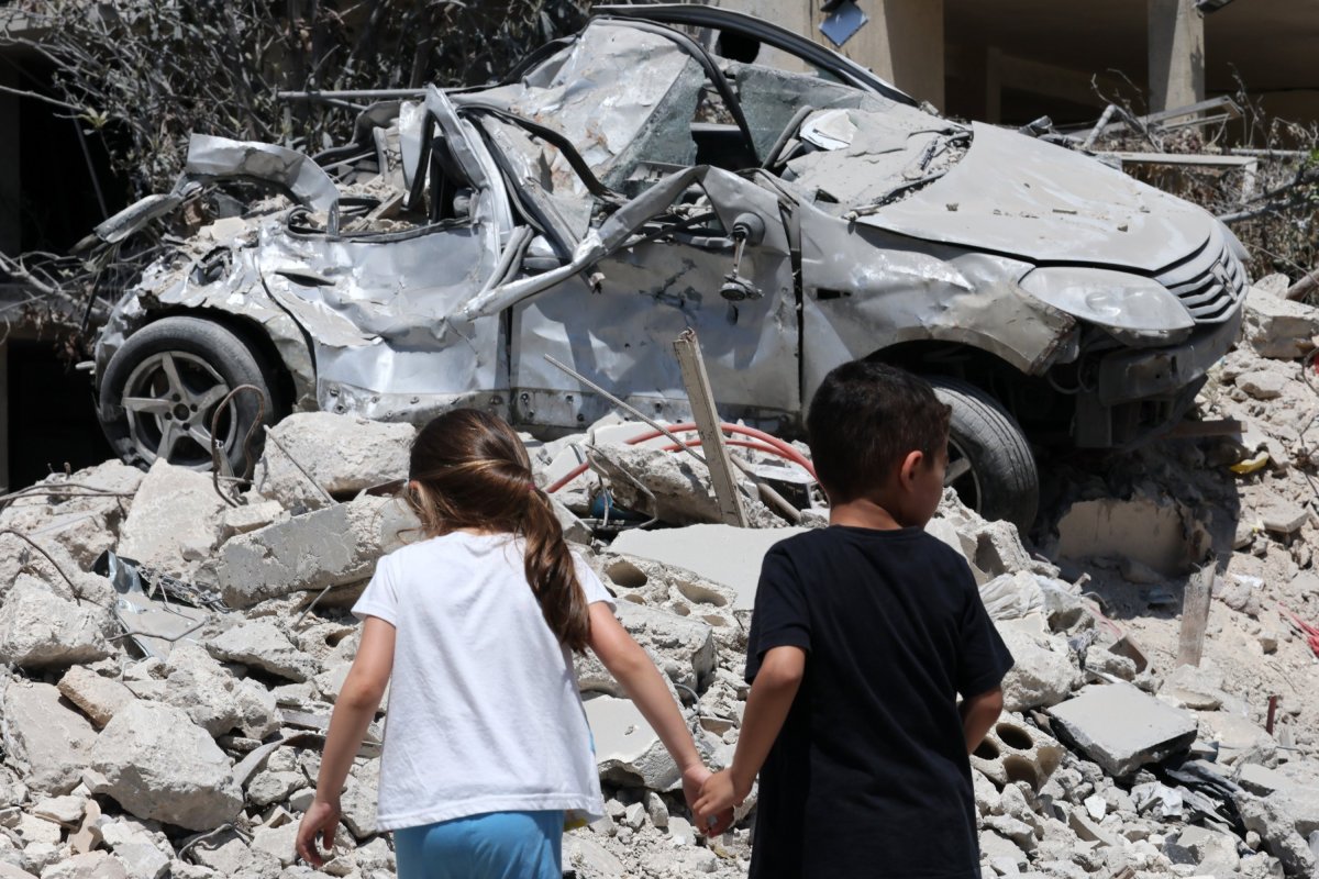 Amnesty International Demands Investigation of Israeli Strikes in Lebanon as Potential War Crimes