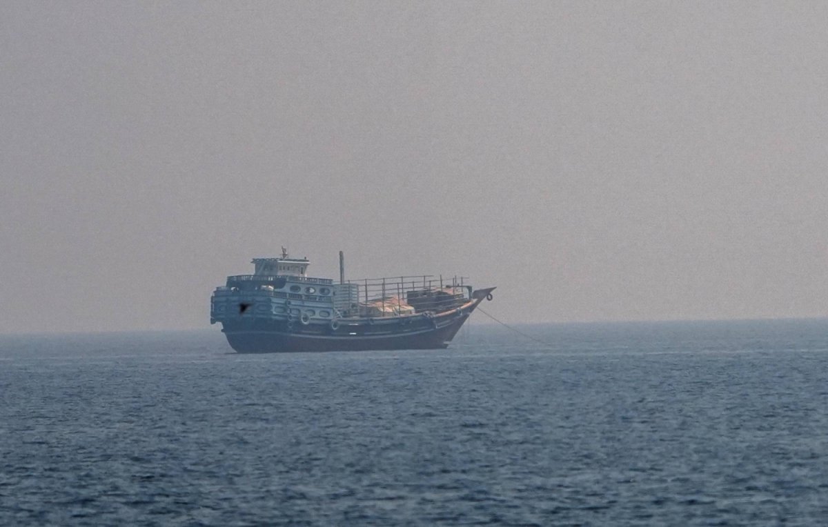 LNG Tankers Resume Hormuz Transit Amid Gulf Tensions