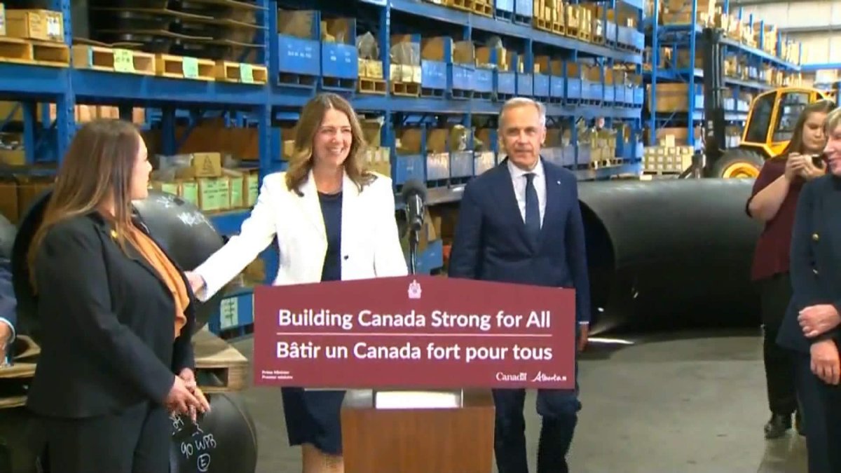 Internal PMO Polls Showed Broad Canadian Backing for Pipeline Initiative
