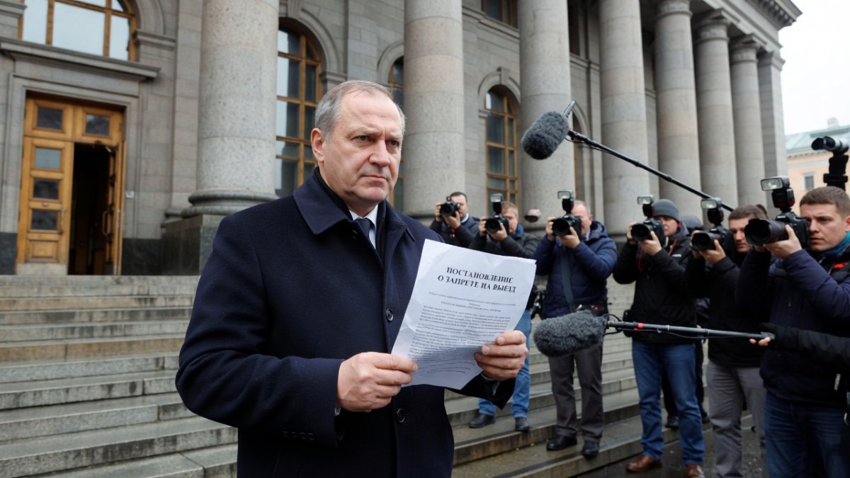 Nadezhdin Banned From Leaving Russia Ahead of Court Hearing