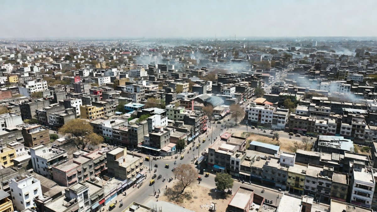 Urban Heat Island Effect: Why Indian Cities Are Heat Traps