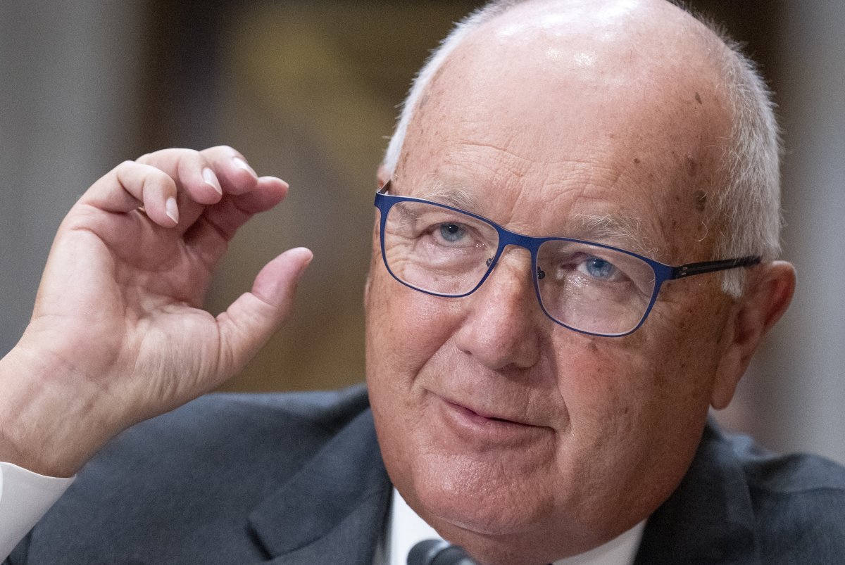 Hoekstra Warns Trump Tariffs Threat Over Canadian Wildfire Smoke