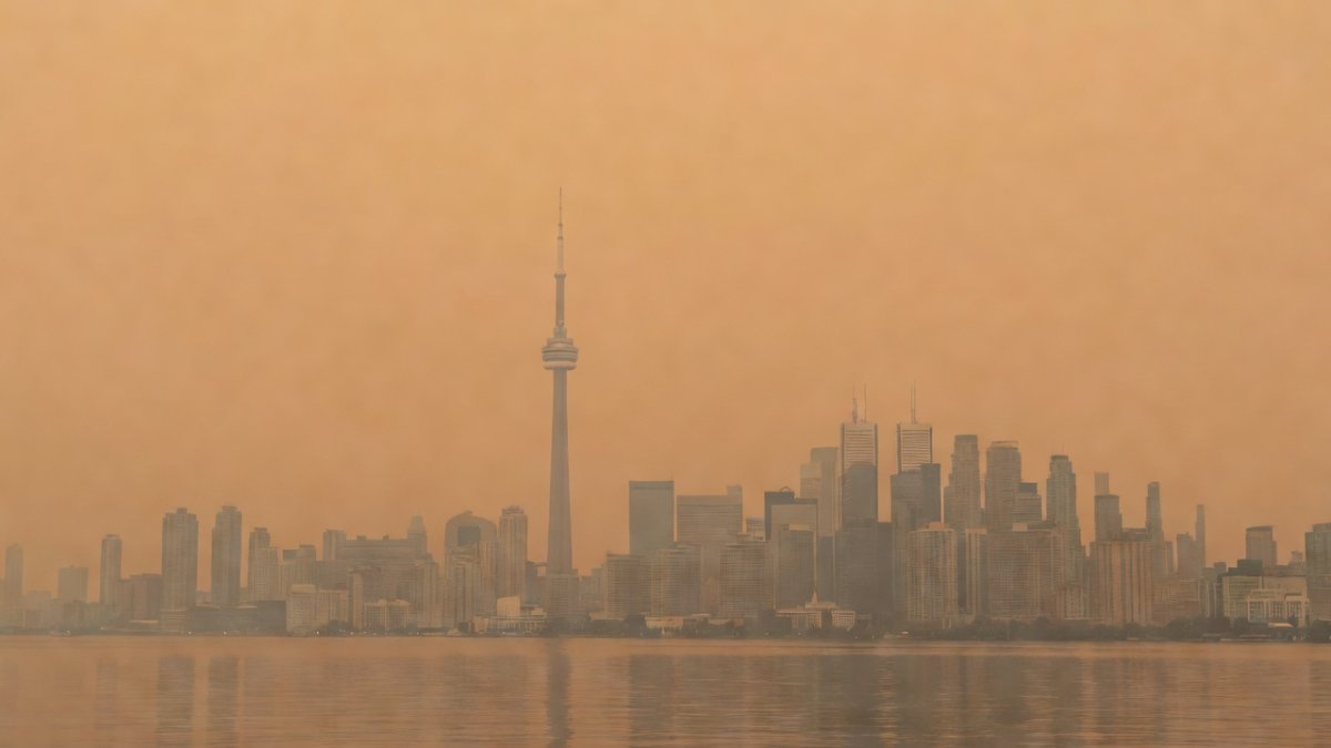 Ontario Wildfires Destroy First Nation, Choke Toronto Air