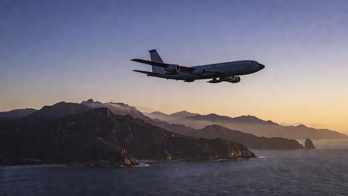 Rare US RC-135U Combat Sent's 30-Hour Korea Stay Signals Shift in Peninsula Surveillance