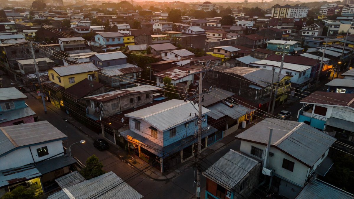 Lacson Pushes Senate Probe Into Power Bill Hikes: 'Bill Shock' Hits Filipino Families Hard