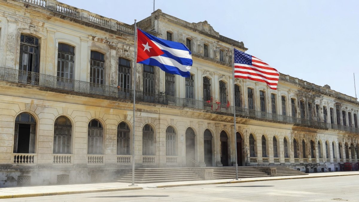 Diplomatic discussions between US and Cuban officials