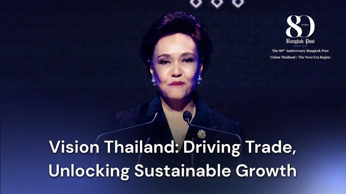 Suphajee Suthumpan delivering the keynote at the 80th Anniversary Bangkok Post Forum in Bangkok