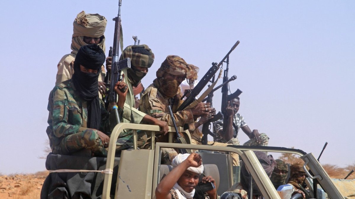 Armed defectors from the Rapid Support Forces surrender to the Sudanese military near Omdurman, August 19, 2026