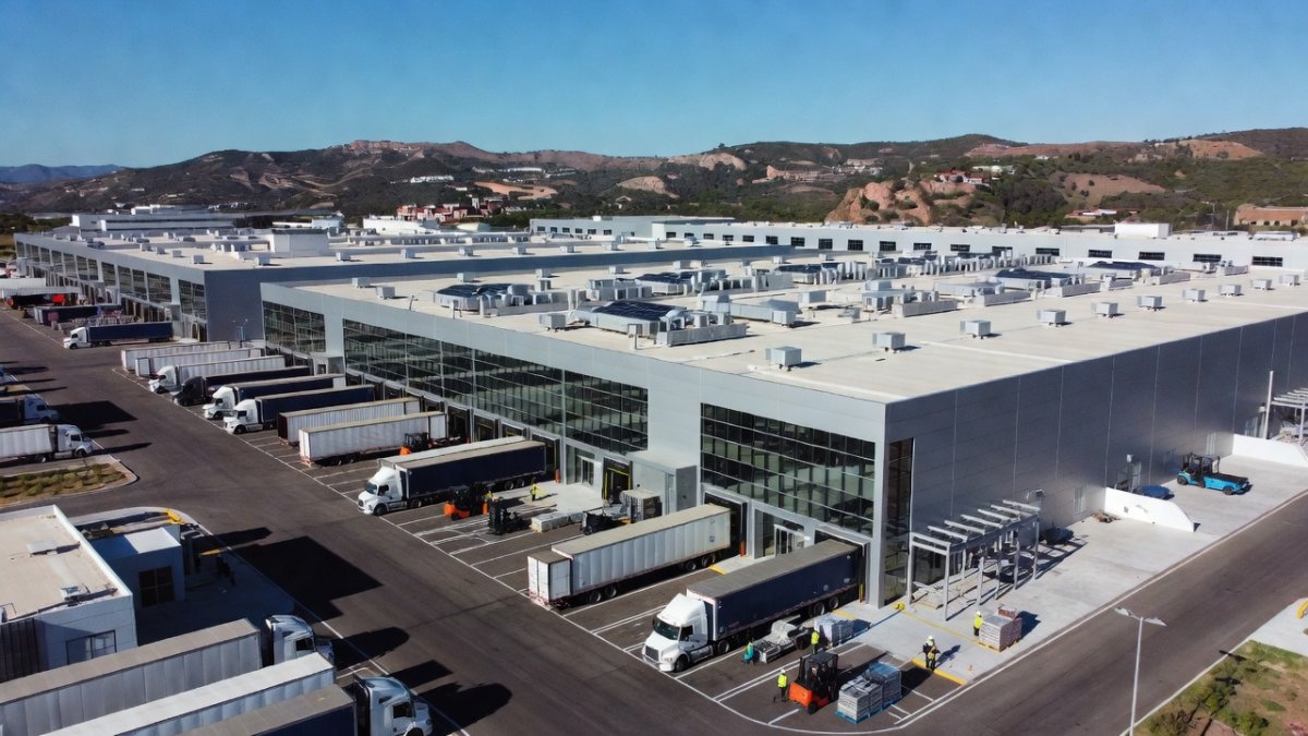 AI Servers Overtake Cars as Mexico's Top US Export
