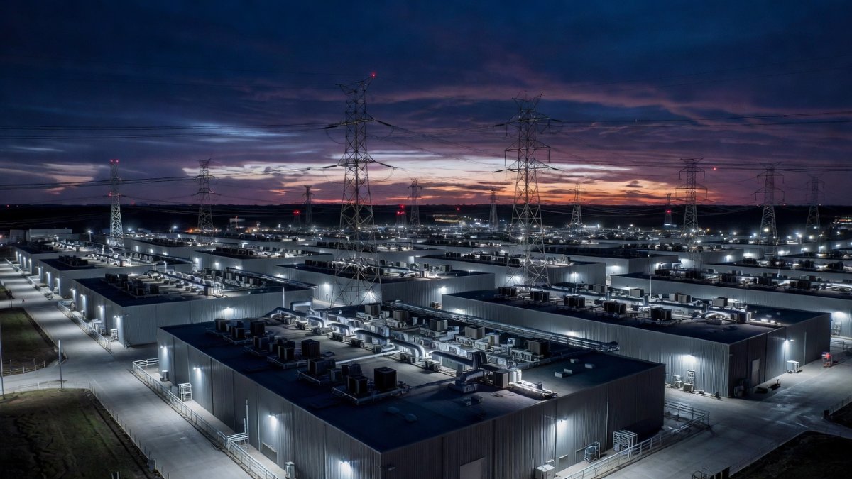 3.1 Gigawatts Disconnected Themselves in 30 Seconds — and Half of America Flickered