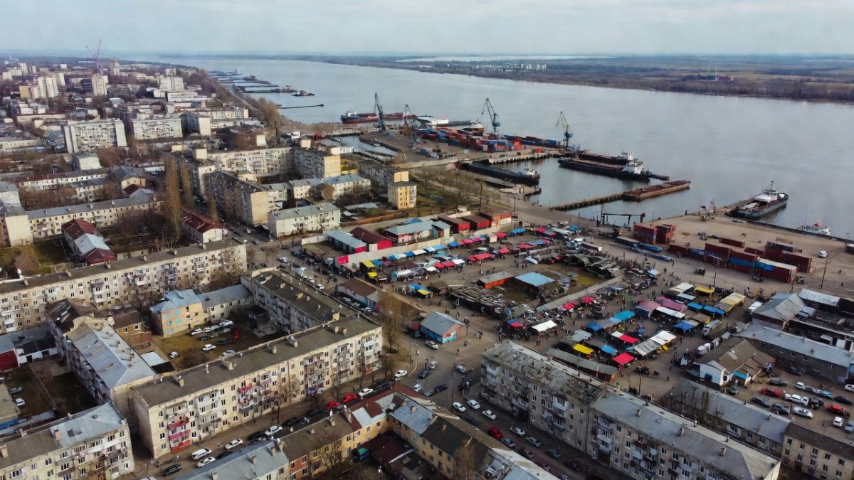 Aerial view of Kherson along the Dnipro River