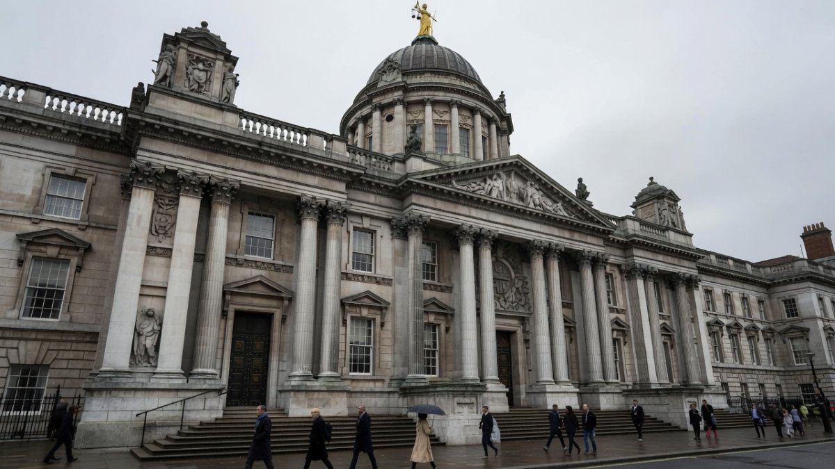 Four Men Plead Guilty to Destroying Jewish Community Ambulances in London