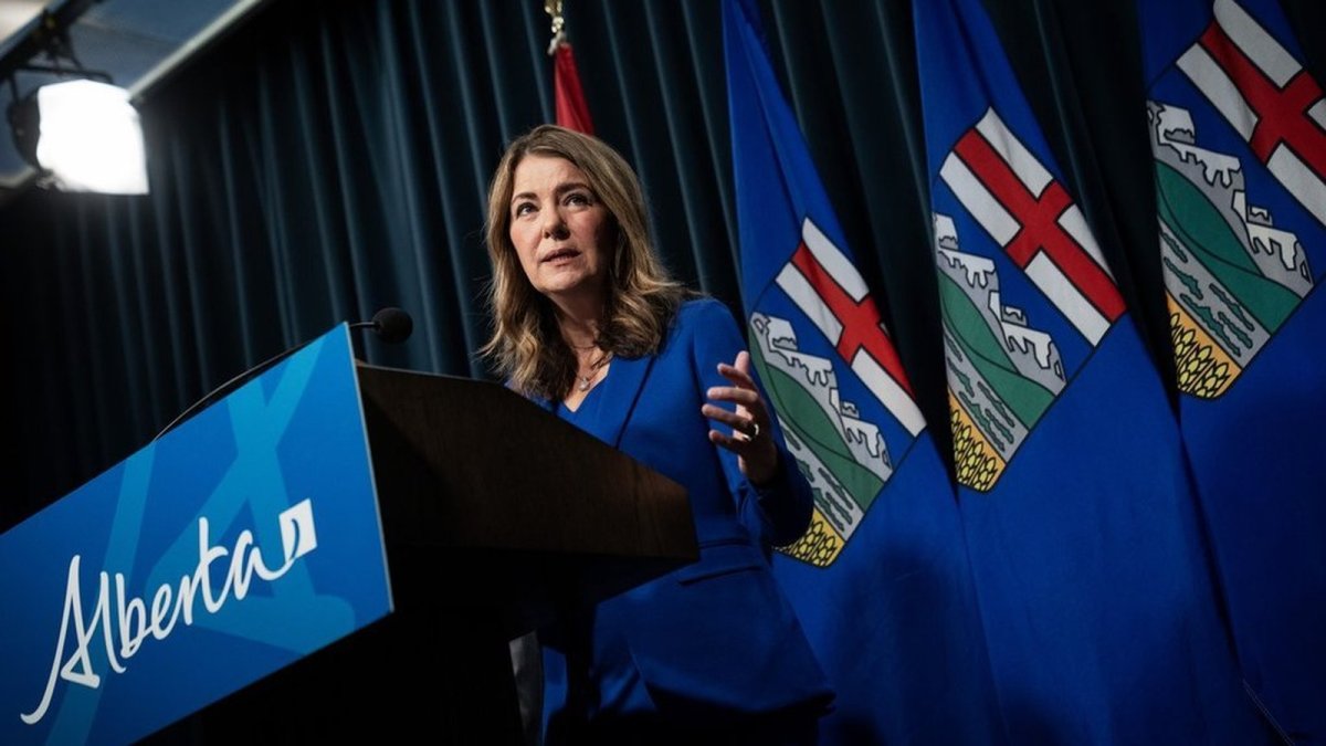 Danielle Smith rejects energy export tariffs, urges diplomacy as Canada-U.S. trade war escalates