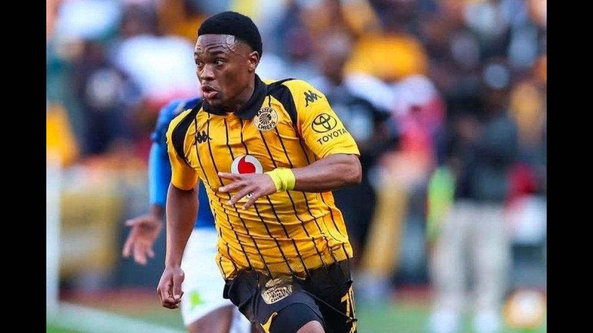 Kaizer Chiefs winger Langelihle Phili