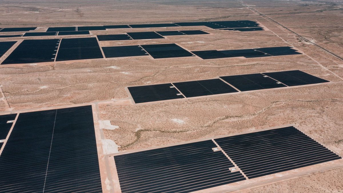 Gansu Desert Solar Push Powers China's Green Grid Ambitions