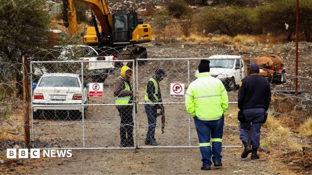 South Africa Mine Dump Collapse Kills 14 Suspected Illegal Miners; Search Continues for Trapped